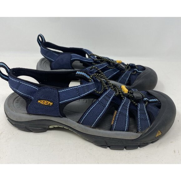 Keen Newport Mens Size 8.5 Sandal Blue Waterproof Hiking Water Shoes Closed Toe